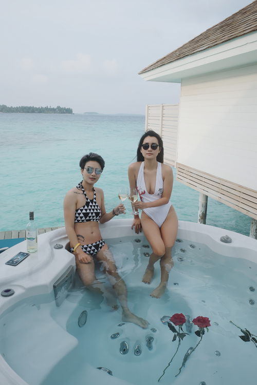 Kỳ nghỉ ở Maldives nắng ấm của MC Quỳnh Chi và Thuỳ Dung - 4