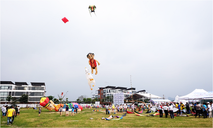 Tham gia lễ hội `Diều Gamuda 2018` tại công viên Yên Sở, Hà Nội