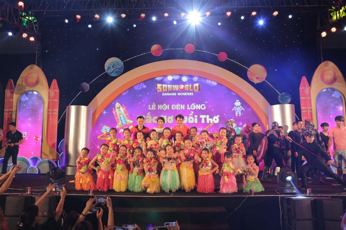 Sun World xác lập kỷ lục Guinness với Mô hình Đèn lồng lớn nhất Việt Nam (em xin edit) - 6